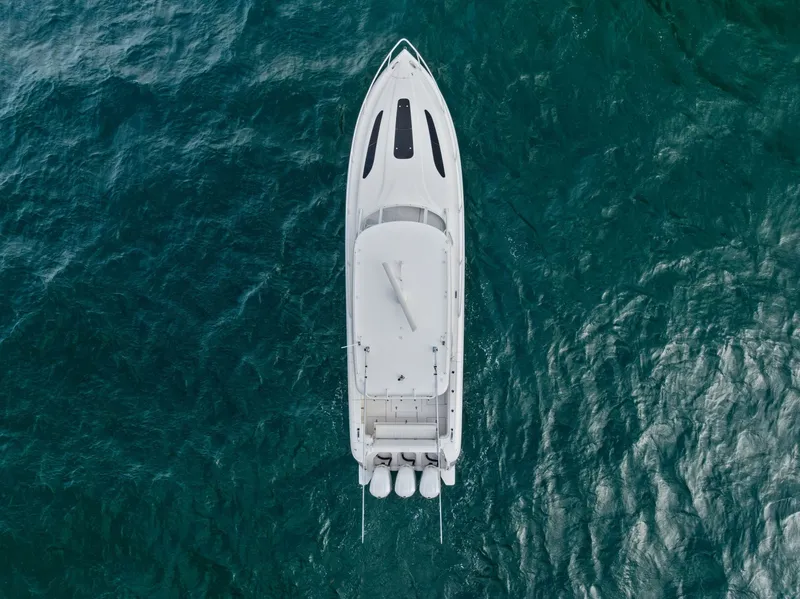 Slide: The Image of Intrepid 40 2019 - 7743090