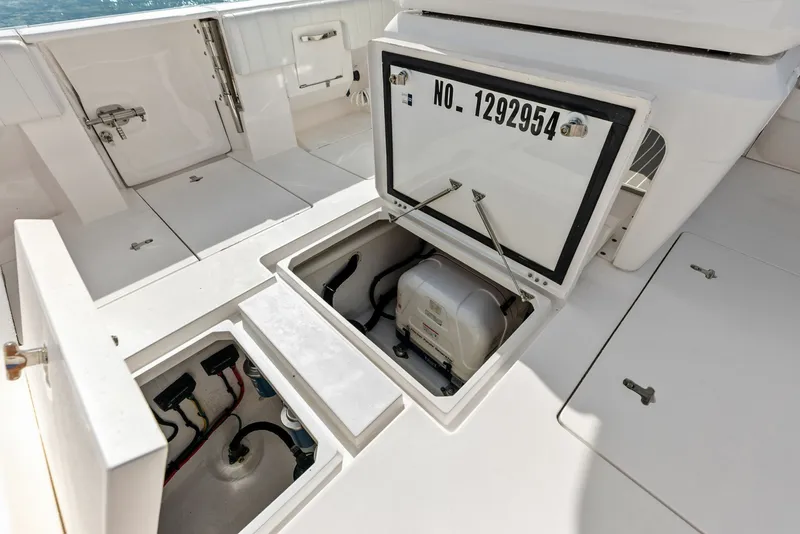 Slide: The Image of Intrepid 40 2019 - 7743370