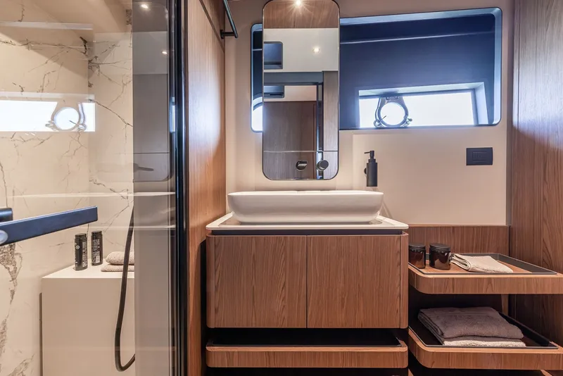 Slide: The Image of Ferretti 58 2025 - 7744422