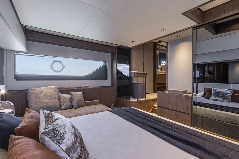Slide: The Image of Ferretti 58 2025 - 7744385