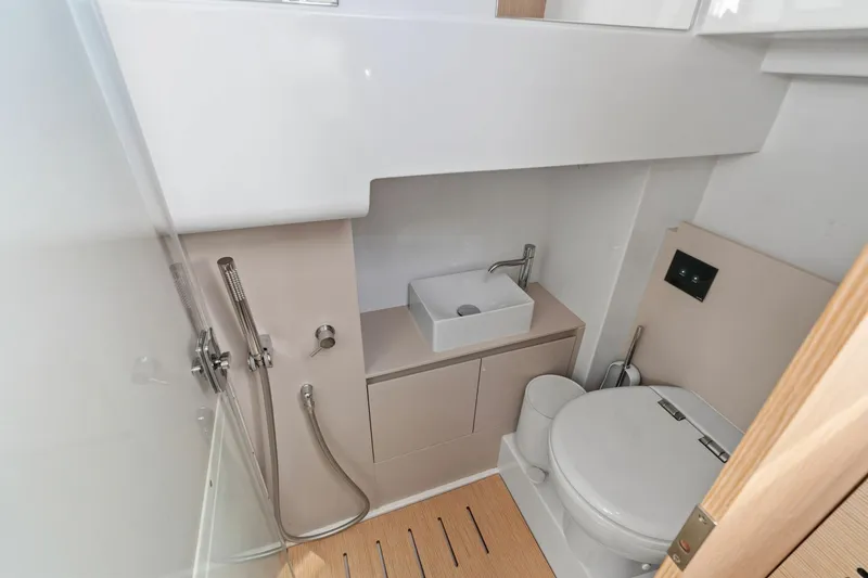 Slide: The Image of Ferretti 58 2025 - 8065336