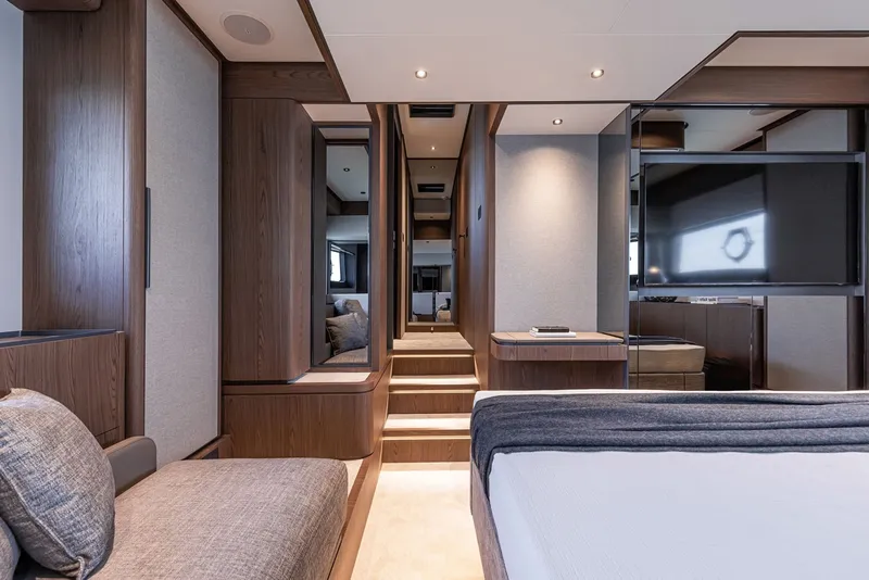 Slide: The Image of Ferretti 58 2025 - 7744394