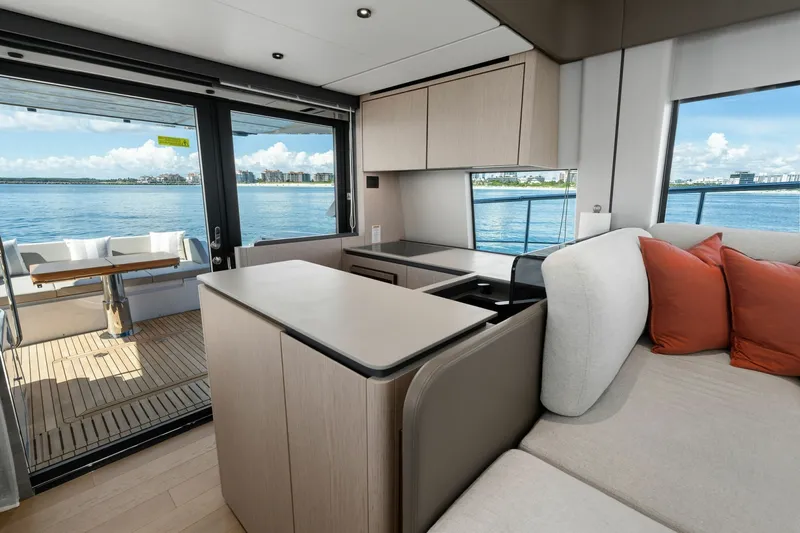 Slide: The Image of Ferretti 58 2025 - 8065307