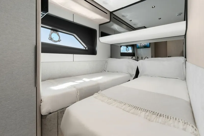 Slide: The Image of Ferretti 58 2025 - 8065330