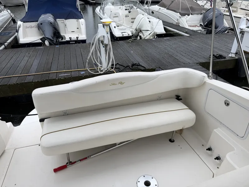 Slide: The Image of Sea Ray 28 2003 - 7749850