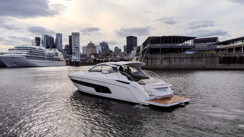 Slide: The Image of Azimut Atlantis 45 2025 - 7746225