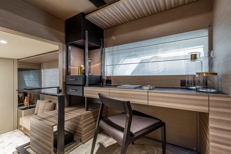 Slide: The Image of Ferretti 670 2026 - 7746147