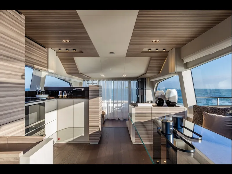 Slide: The Image of Ferretti 670 2026 - 7746134