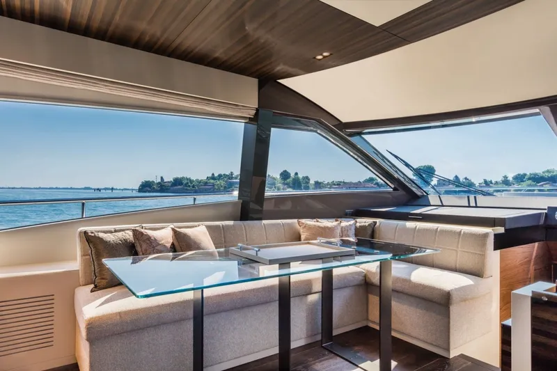 Slide: The Image of Ferretti 670 2026 - 7746126