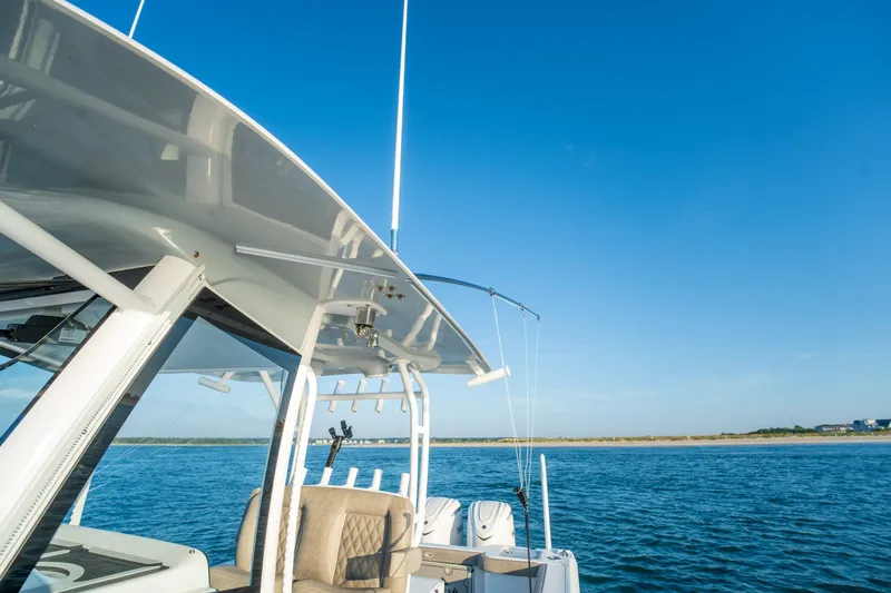 Slide: The Image of Sea Hunt Gamefish 30CB 2026 - 7849379