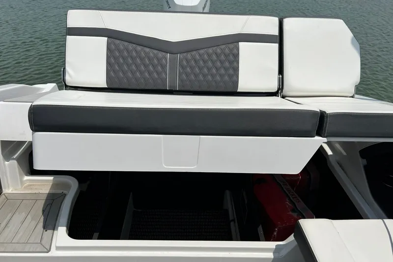 Slide: The Image of Monterey 275SS Super Sport 2024 - 7747671