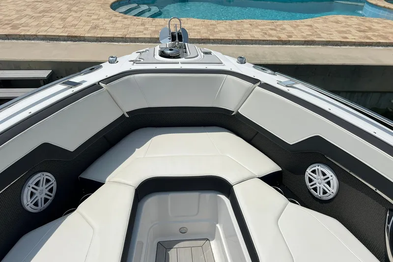 Slide: The Image of Monterey 275SS Super Sport 2024 - 7747506