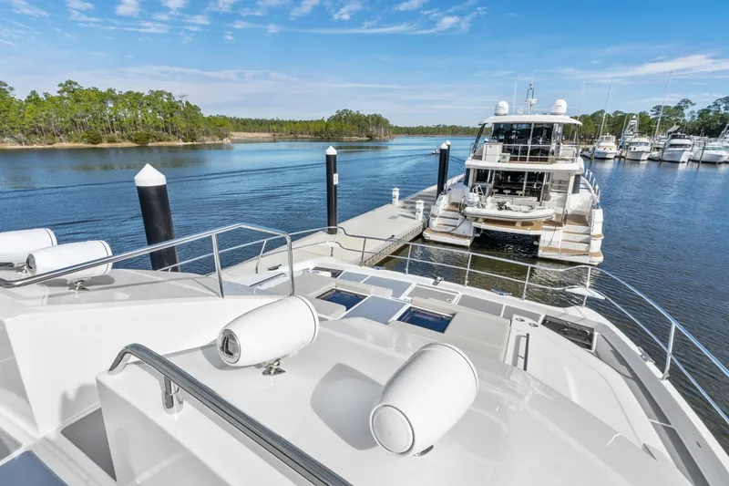 Slide: The Image of Aquila 54 Yacht 2021 - 7747687