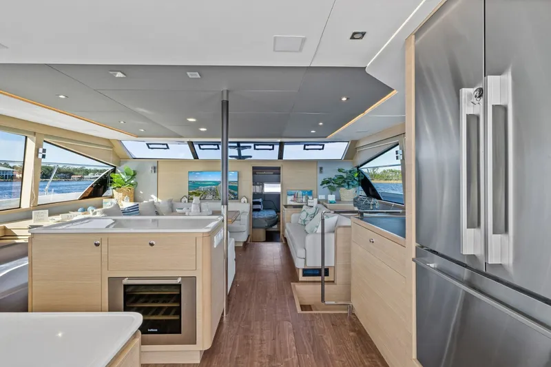 Slide: The Image of Aquila 54 Yacht 2021 - 7747597