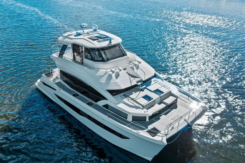 Slide: The Image of Aquila 54 Yacht 2021 - 7747587