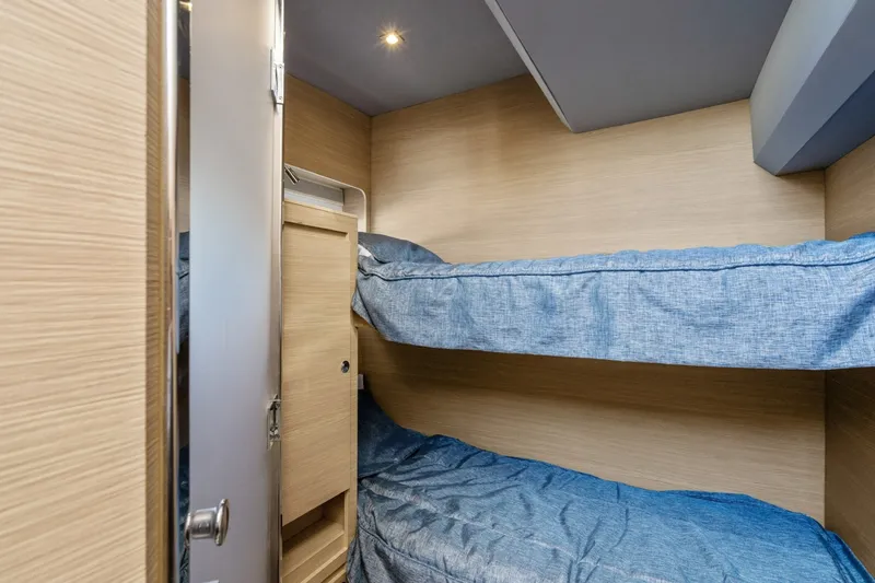 Slide: The Image of Aquila 54 Yacht 2021 - 7747672