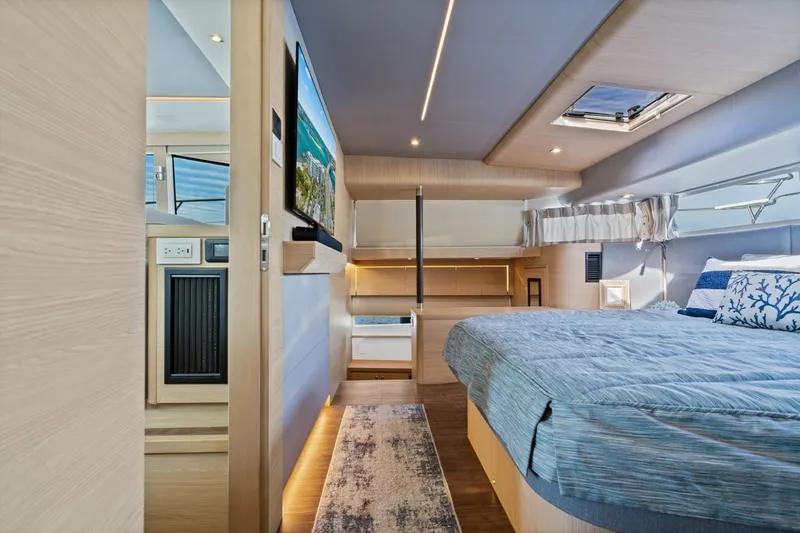 Slide: The Image of Aquila 54 Yacht 2021 - 7747631