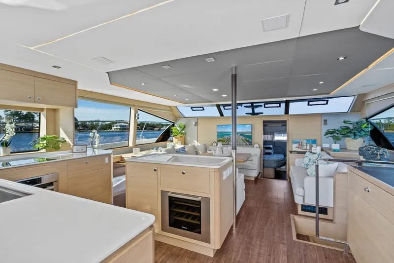Slide: The Image of Aquila 54 Yacht 2021 - 7747594