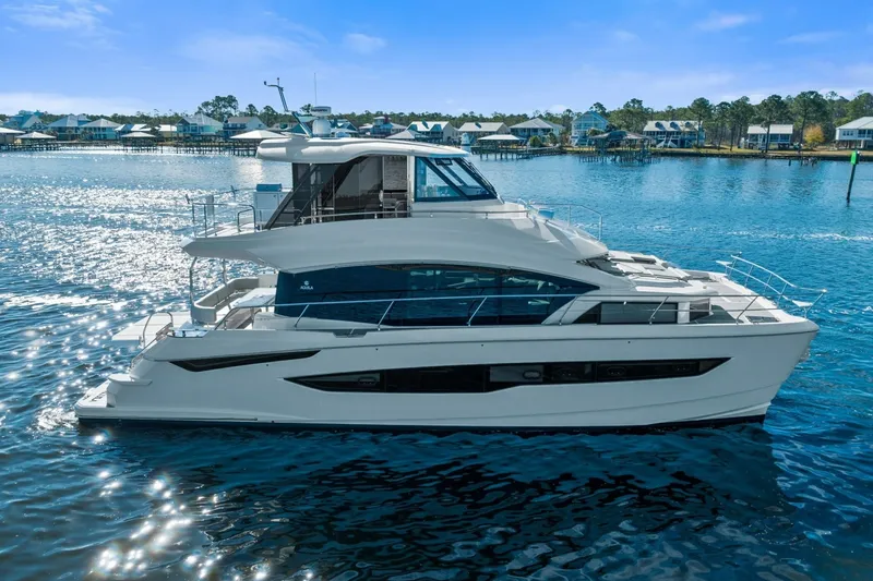 Slide: The Image of Aquila 54 Yacht 2021 - 7747584