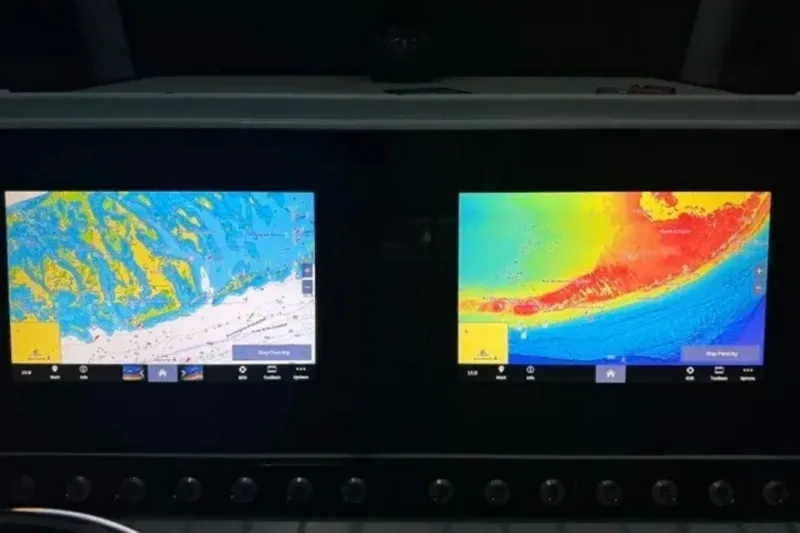 Slide: The Image of Sportsman Open 242 Center Console 2021 - 7747632