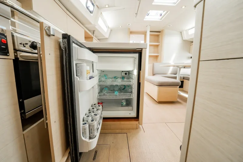 Slide: The Image of Beneteau Oceanis 46.1 2020 - 7747798