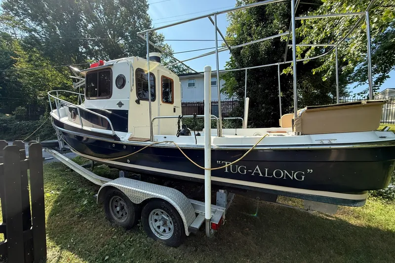 Slide: The Image of Ranger Tug R-21 EC 2011 - 7748082