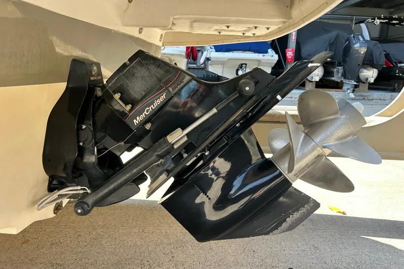 Slide: The Image of Sea Ray 260 Sundeck 2010 - 7748255