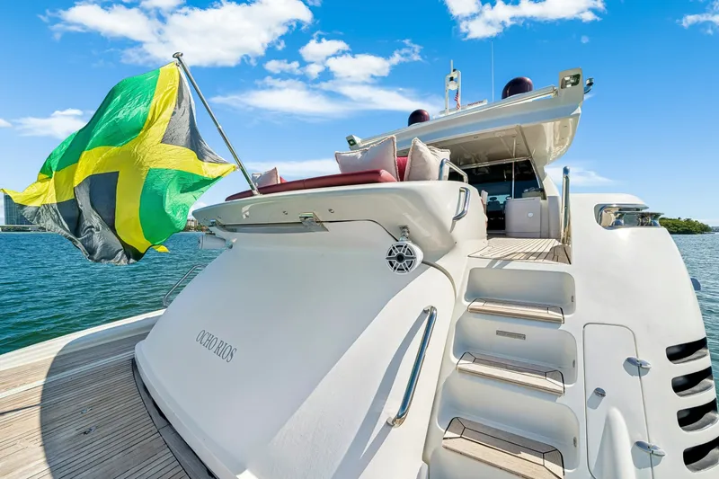 Slide: The Image of Azimut 86S 2009 - 7769856