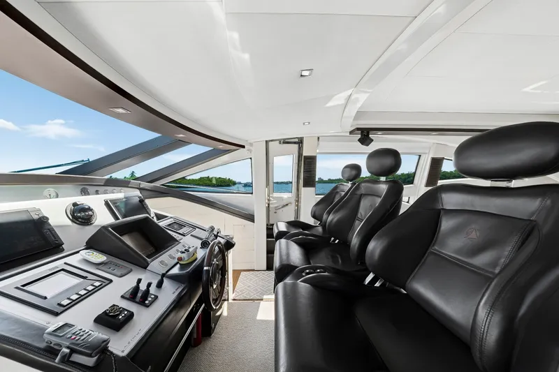 Slide: The Image of Azimut 86S 2009 - 7769998
