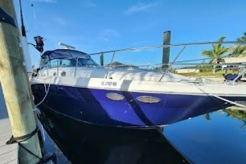 The Image of Sea Ray 380 Sundancer 2004 - 7748341