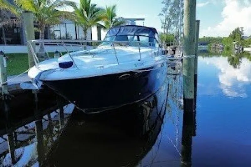 Slide: The Image of Sea Ray 380 Sundancer 2004 - 7748345