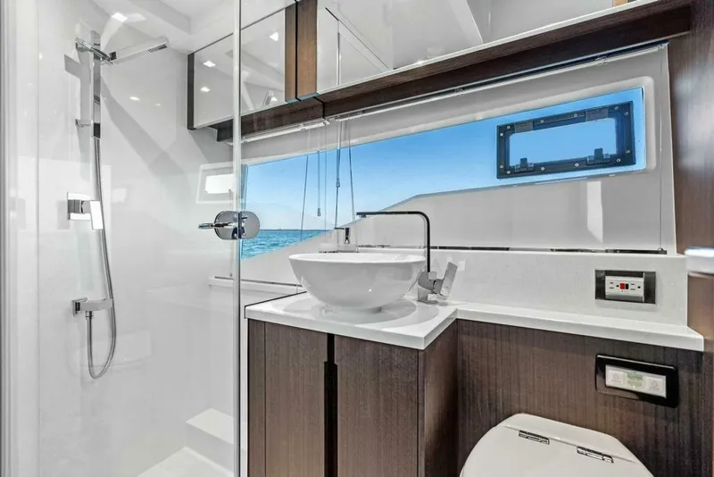Slide: The Image of Galeon 470 Sky 2024 - 7763559