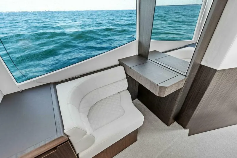 Slide: The Image of Galeon 470 Sky 2024 - 7763568