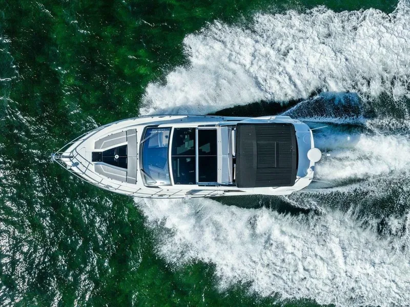 Slide: The Image of Galeon 470 Sky 2024 - 7763585