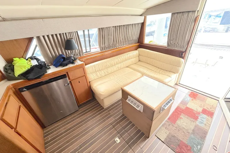 Slide: The Image of Bertram 37 Convertible 1990 - 7770320
