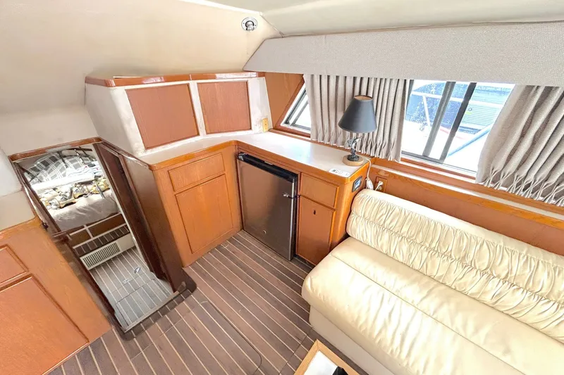 Slide: The Image of Bertram 37 Convertible 1990 - 7770330