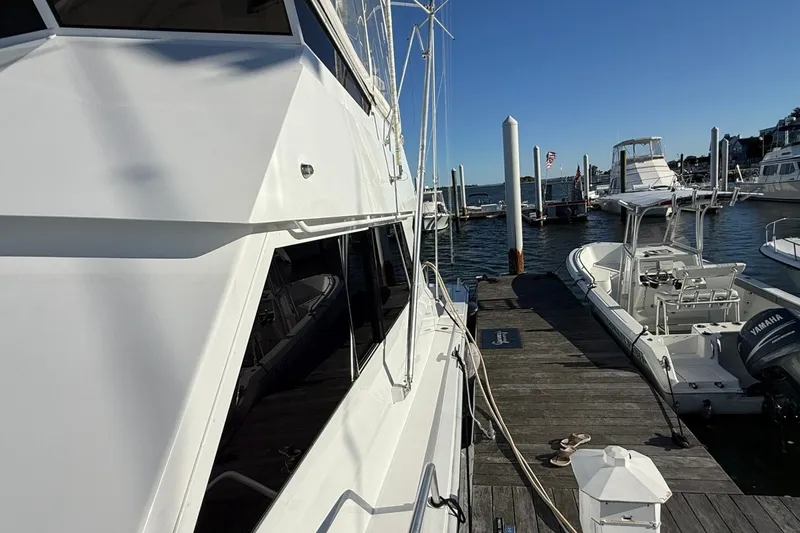 Slide: The Image of Viking 48 Convertible 1989 - 7748580