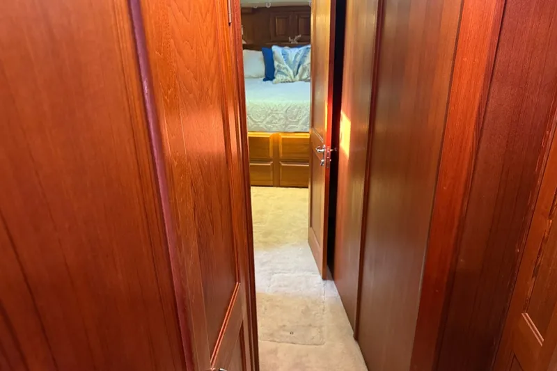 Slide: The Image of Viking 48 Convertible 1989 - 7853998