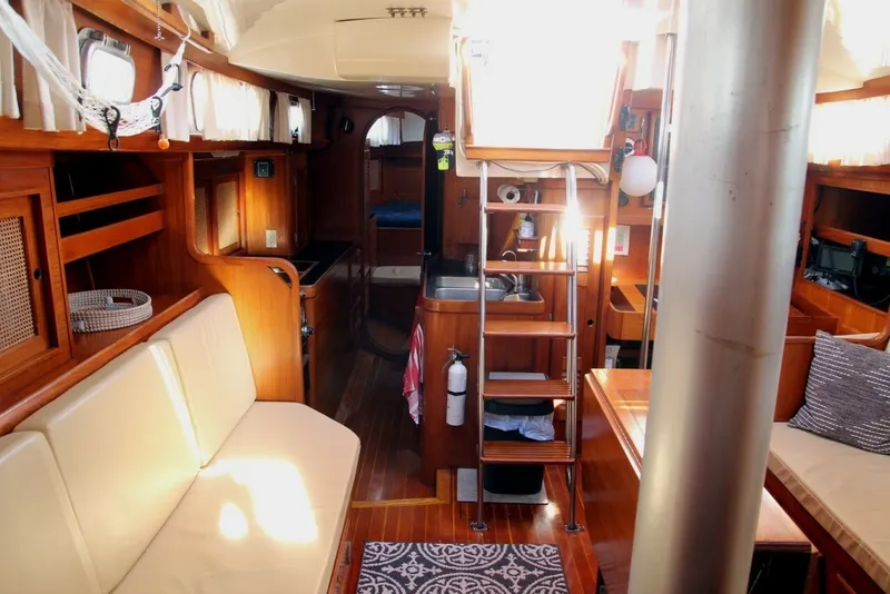 Slide: The Image of Bristol 41.1 1982 - 7749967