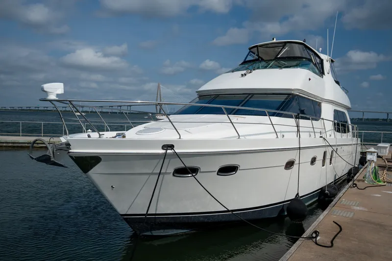 Slide: The Image of Carver Yachts 56 Voyager SE 2007 - 7750172