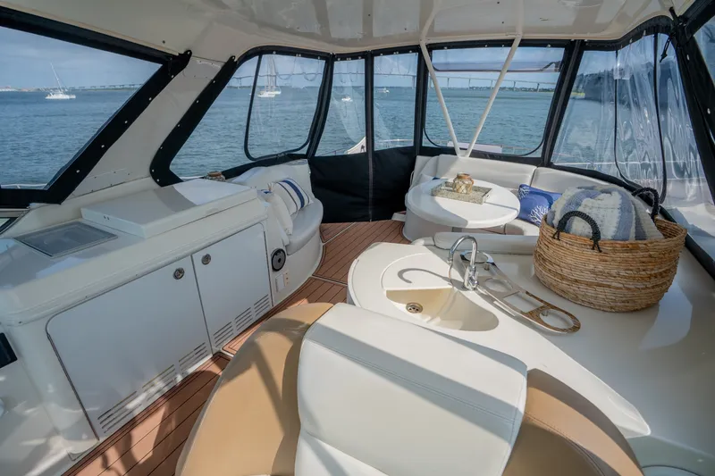 Slide: The Image of Carver Yachts 56 Voyager SE 2007 - 7750143