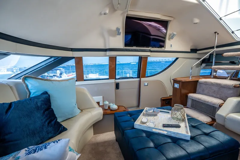 Slide: The Image of Carver Yachts 56 Voyager SE 2007 - 7750257