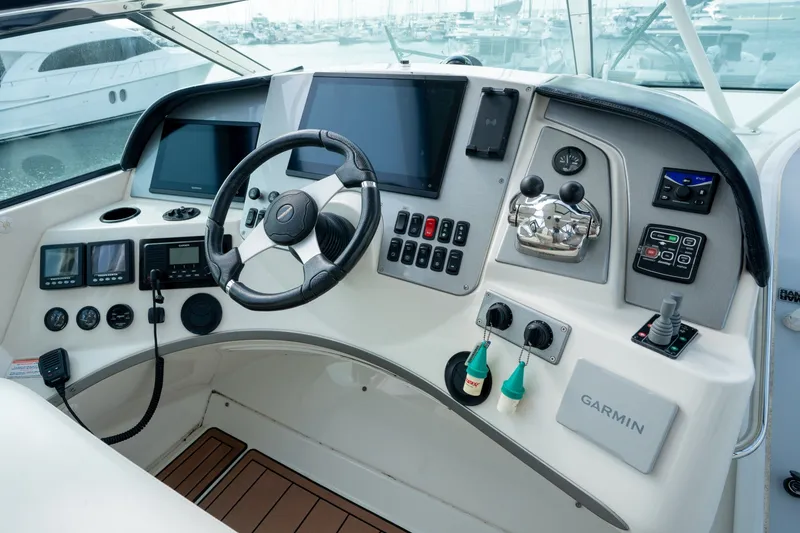 Slide: The Image of Carver Yachts 56 Voyager SE 2007 - 7750138