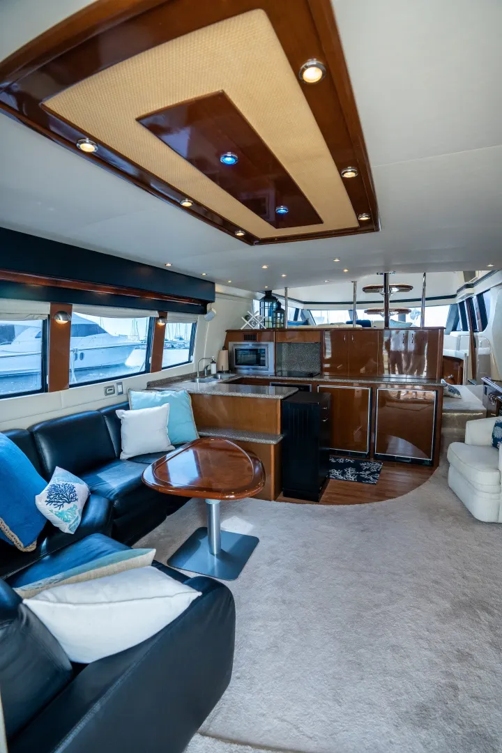 Slide: The Image of Carver Yachts 56 Voyager SE 2007 - 7750253