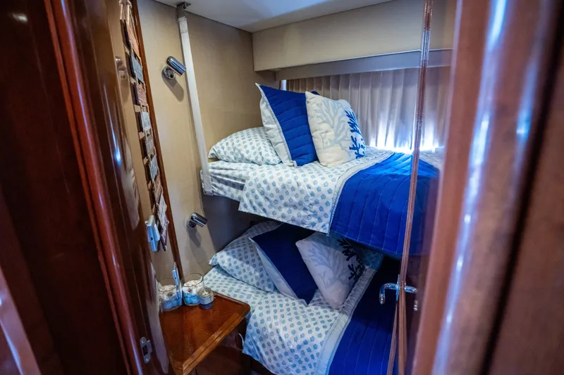 Slide: The Image of Carver Yachts 56 Voyager SE 2007 - 7750290