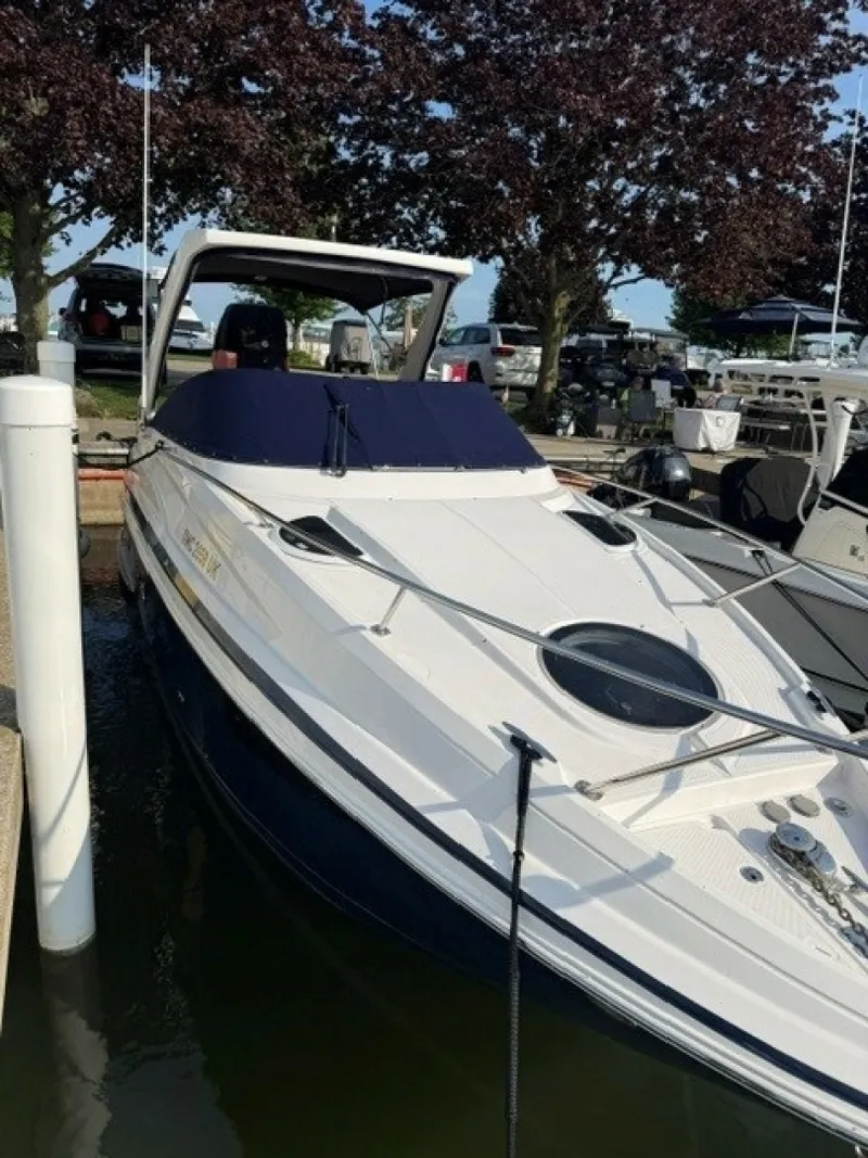 Slide: The Image of Regal 28 Express 2019 - 8600802