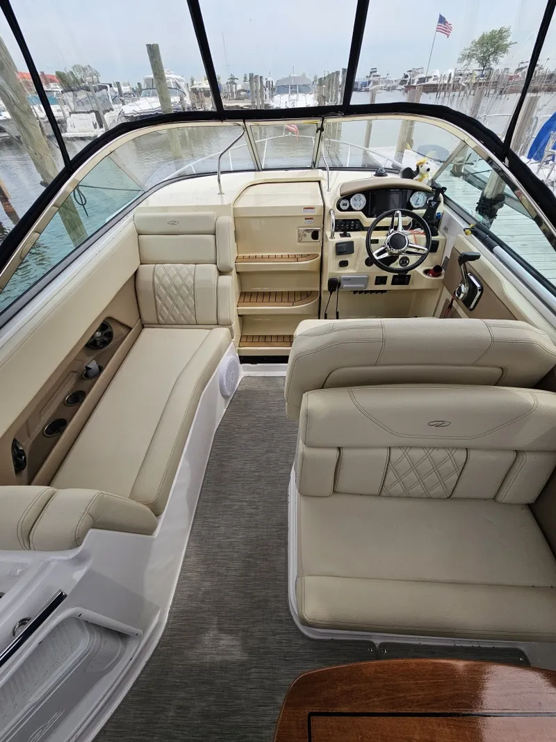 Slide: The Image of Regal 28 Express 2019 - 7750308