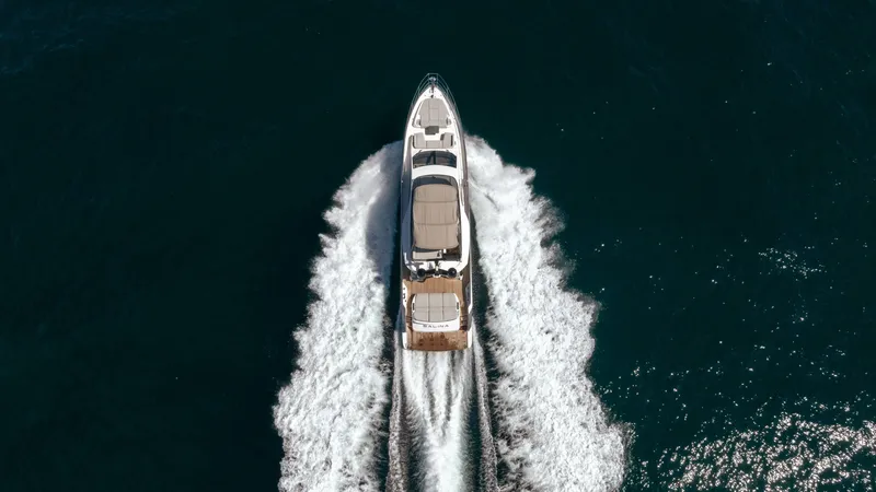 Slide: The Image of Azimut 70 2024 - 7750617