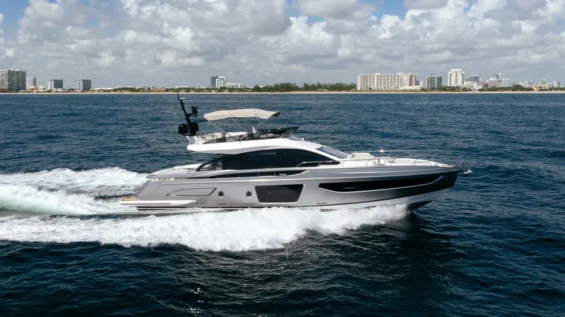 The Image of Azimut 70 2024 - 7750612