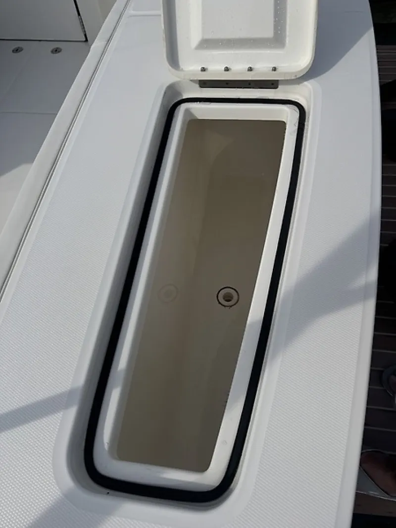 Slide: The Image of 0005921321 - 7750737